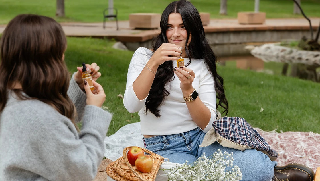 NOURISH, GLOW, AND GIVE THANKS